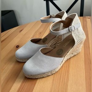 Espadrille wedge sandals